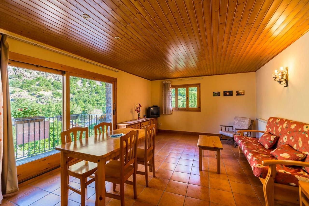 Apartaments La Canal Alins Exteriér fotografie